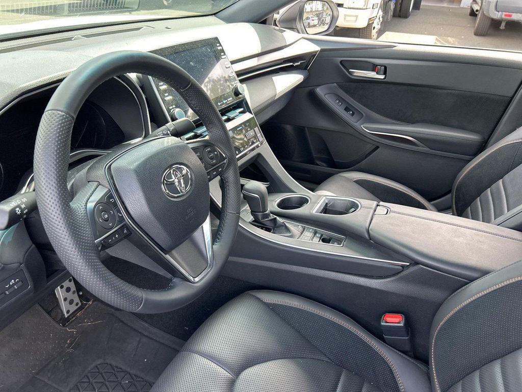 used 2019 Toyota Avalon Hybrid car, priced at $27,998