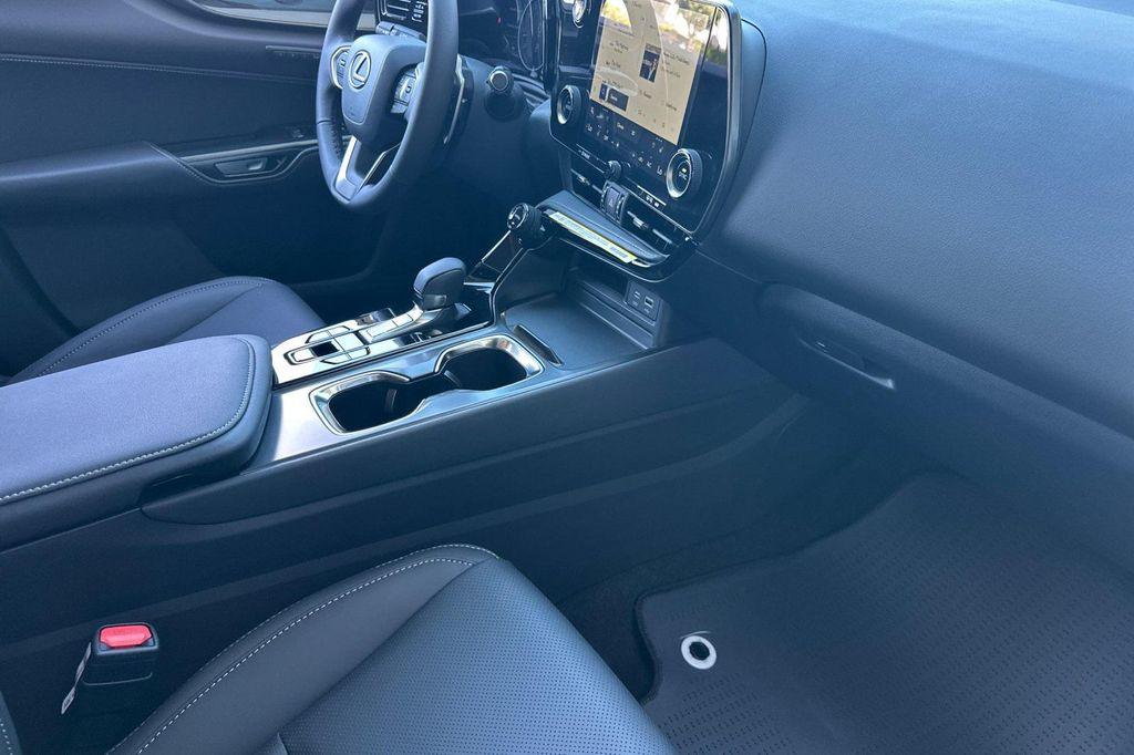 new 2025 Lexus NX 250 car, priced at $47,035