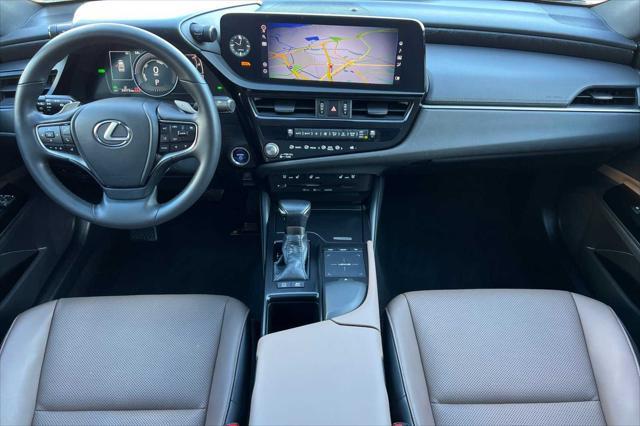 used 2022 Lexus ES 300h car, priced at $36,888