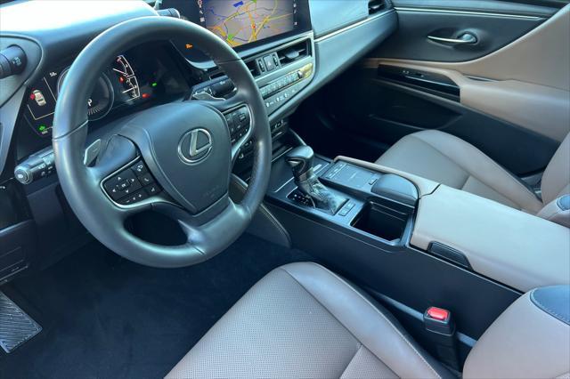 used 2022 Lexus ES 300h car, priced at $36,888