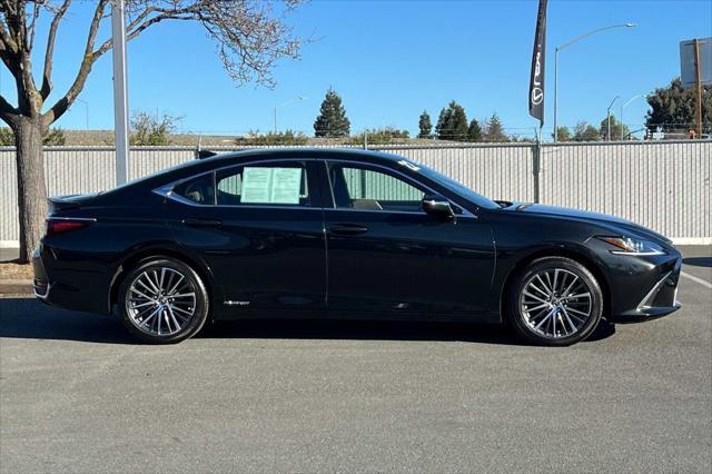 used 2022 Lexus ES 300h car, priced at $36,888