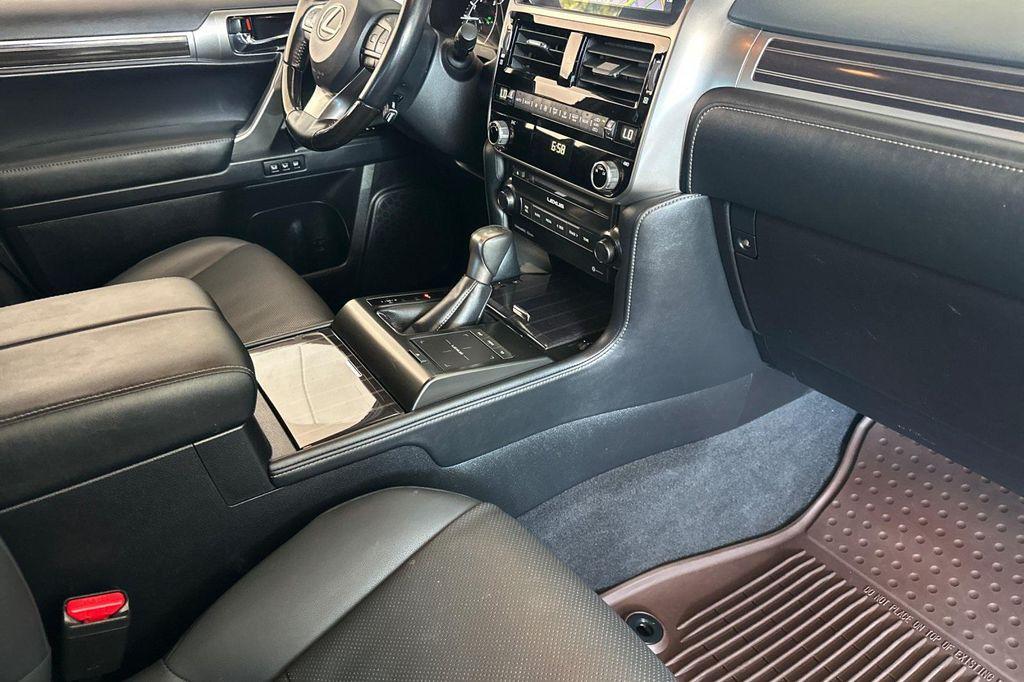 used 2022 Lexus GX 460 car, priced at $51,998