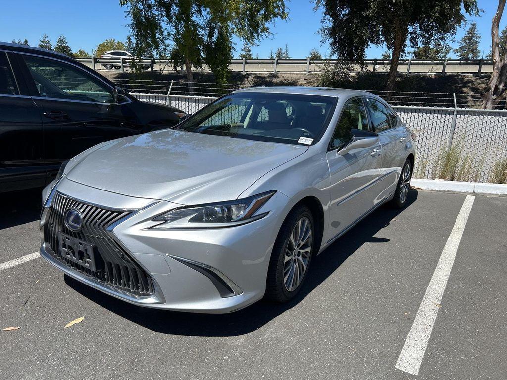 used 2019 Lexus ES 300h car, priced at $24,998