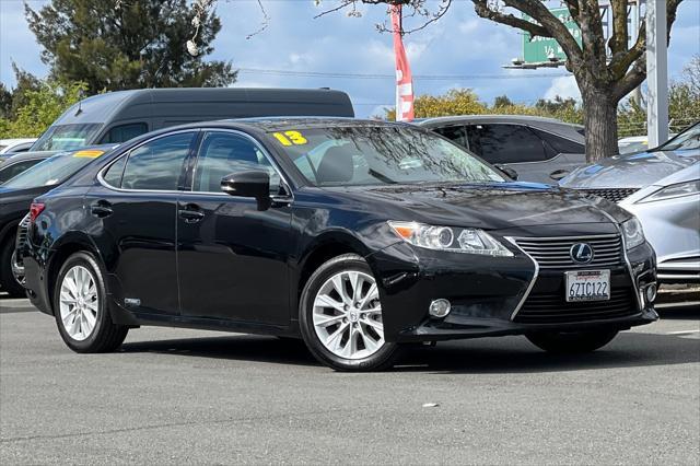 used 2013 Lexus ES 300h car, priced at $14,788