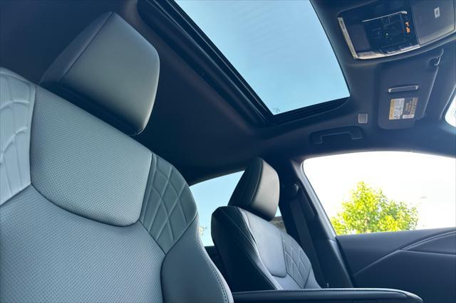 new 2025 Lexus RX 350 car, priced at $53,979