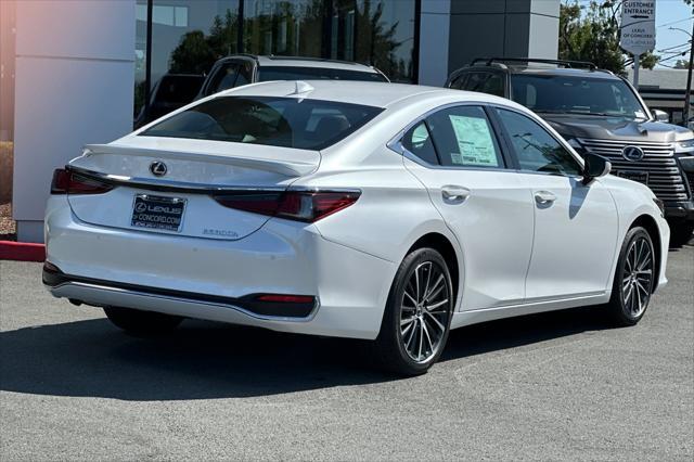 new 2025 Lexus ES 300h car, priced at $48,894