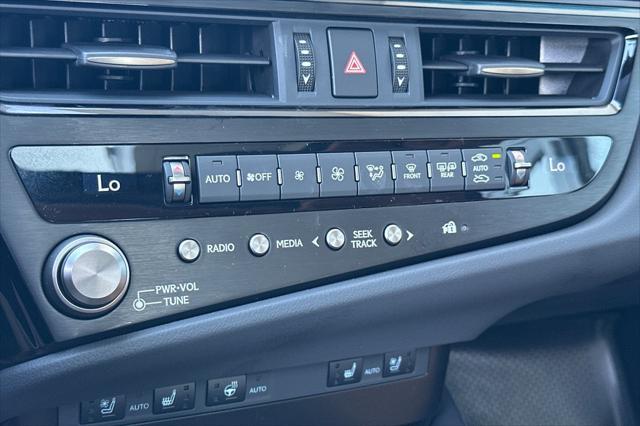 new 2025 Lexus ES 300h car, priced at $48,894