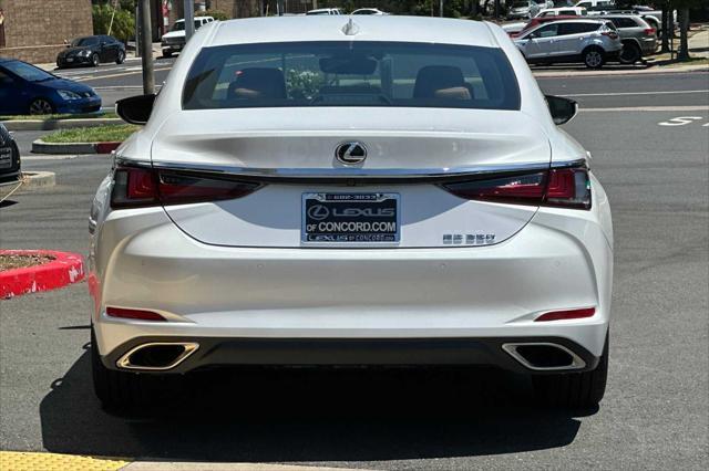 new 2025 Lexus ES 350 car, priced at $47,469