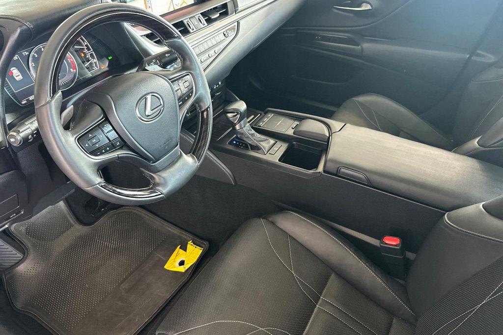 used 2020 Lexus ES 350 car, priced at $34,788