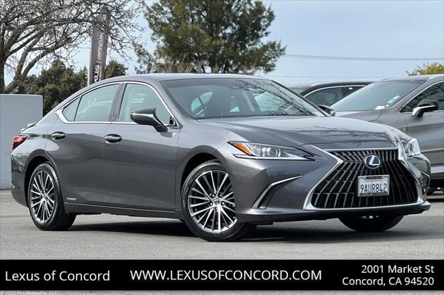 used 2022 Lexus ES 300h car, priced at $38,998