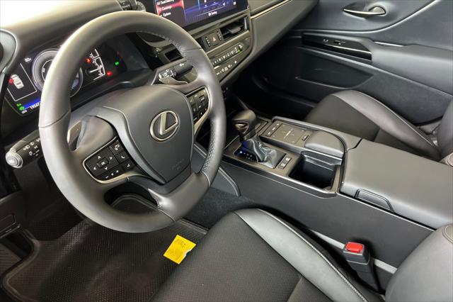 used 2022 Lexus ES 300h car, priced at $38,998