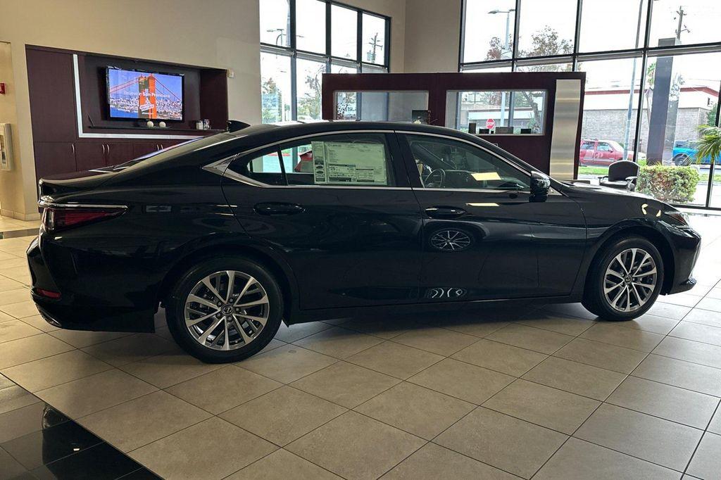 new 2025 Lexus ES 350 car, priced at $44,164