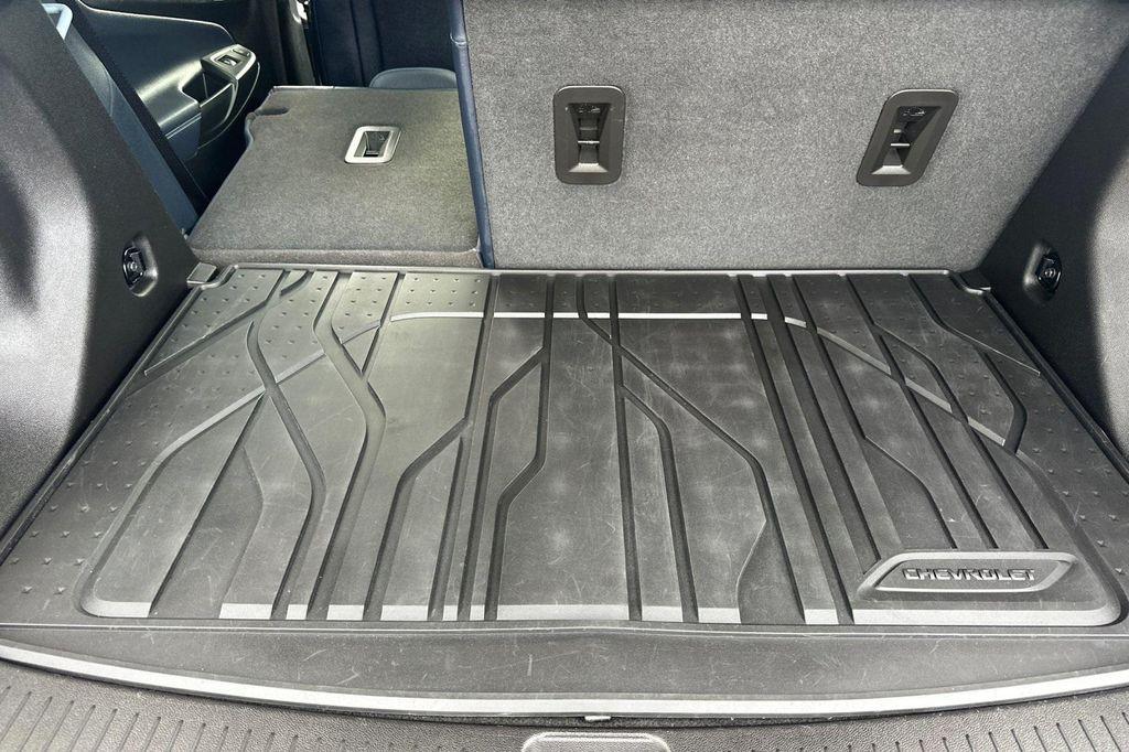 used 2023 Chevrolet Bolt EUV car, priced at $19,998