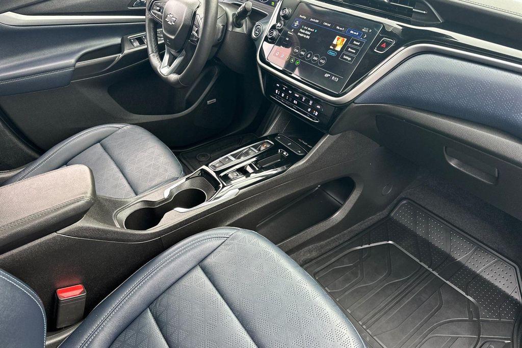 used 2023 Chevrolet Bolt EUV car, priced at $19,998