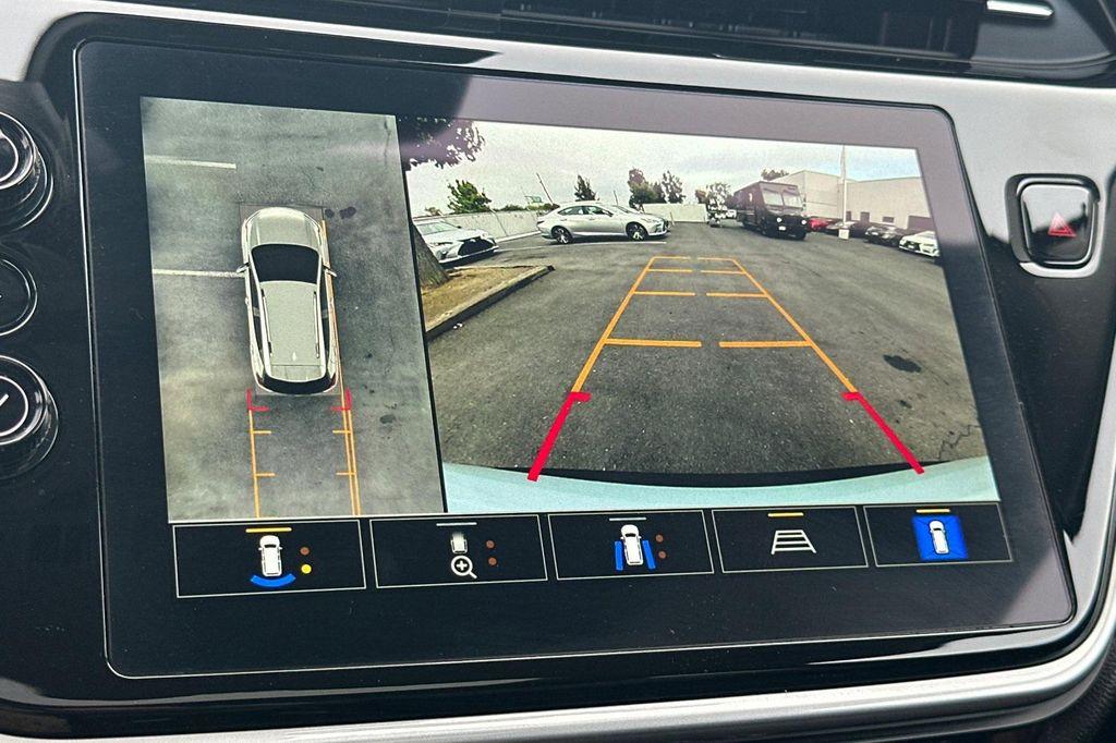 used 2023 Chevrolet Bolt EUV car, priced at $19,998