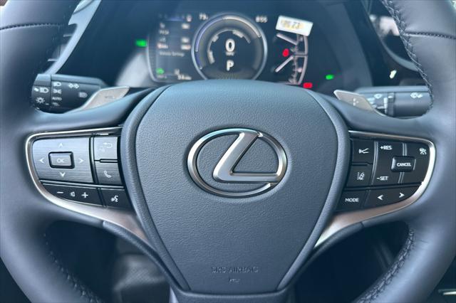 new 2025 Lexus ES 300h car, priced at $48,394