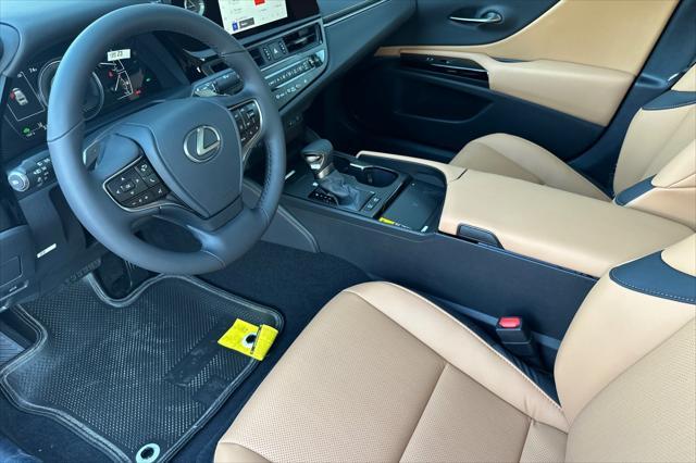 new 2025 Lexus ES 300h car, priced at $48,394