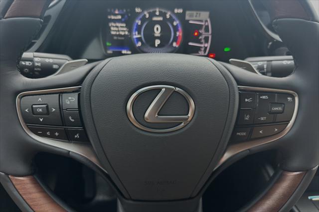 new 2025 Lexus ES 350 car, priced at $55,645