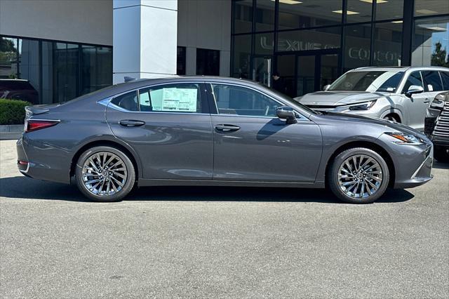new 2025 Lexus ES 300h car, priced at $56,609