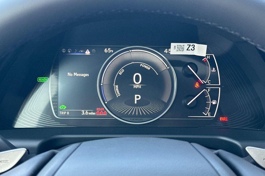 new 2025 Lexus ES 300h car, priced at $51,019