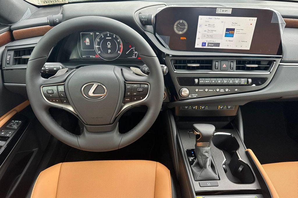 new 2025 Lexus ES 350 car, priced at $47,285