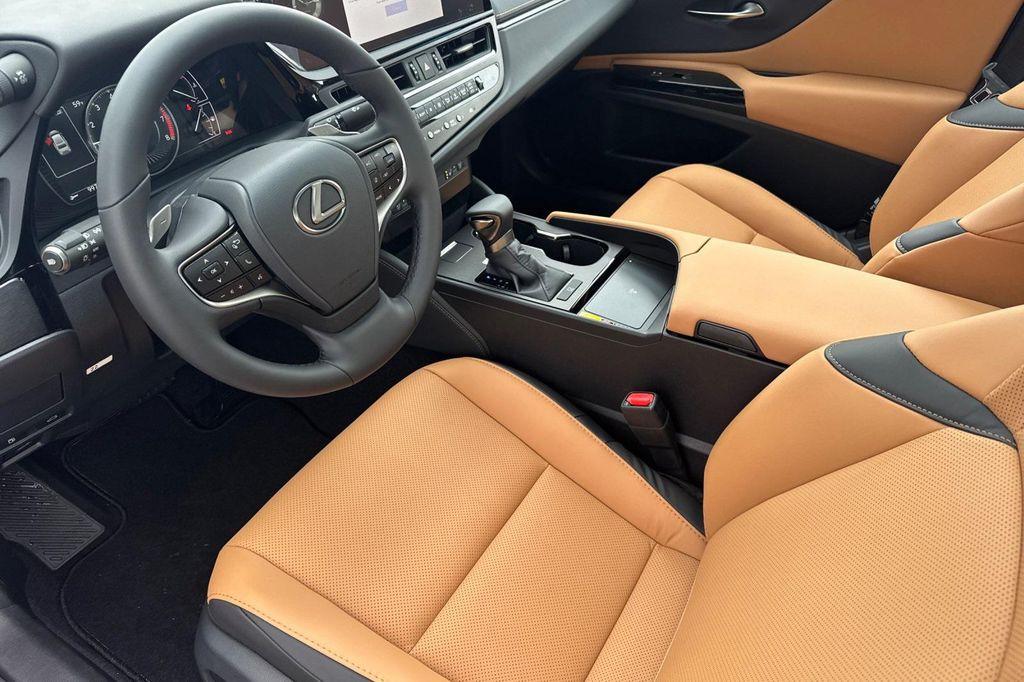 new 2025 Lexus ES 350 car, priced at $47,285
