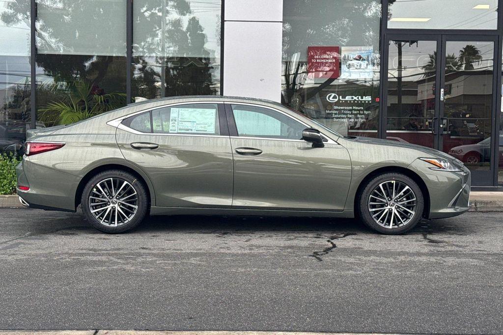new 2025 Lexus ES 350 car, priced at $47,285