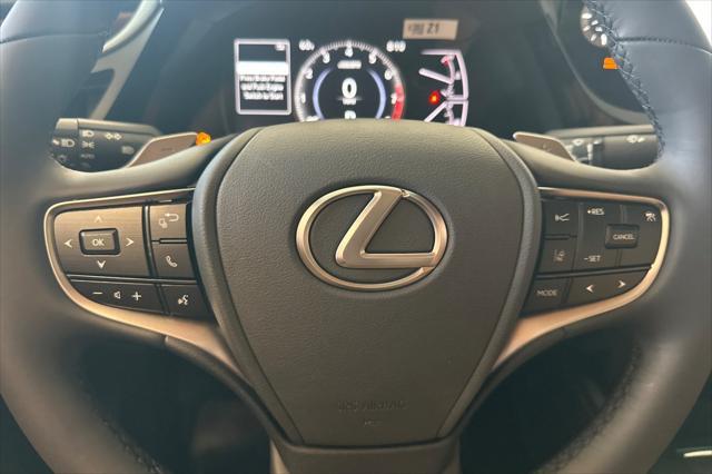 new 2025 Lexus ES 350 car, priced at $49,290
