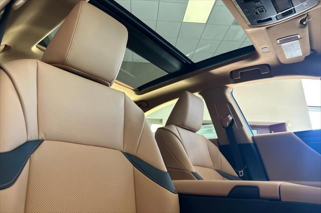 new 2025 Lexus ES 350 car, priced at $49,290