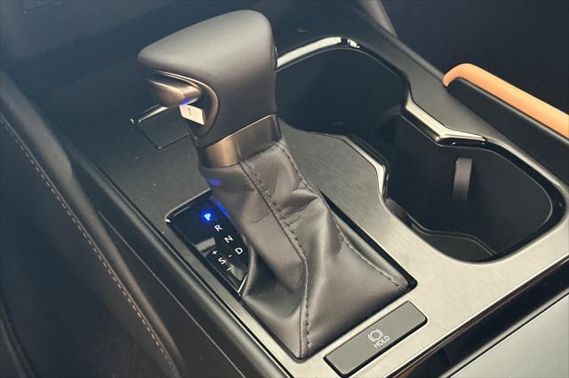 new 2025 Lexus ES 350 car, priced at $49,290