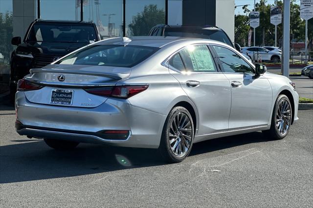 new 2025 Lexus ES 300h car, priced at $56,609