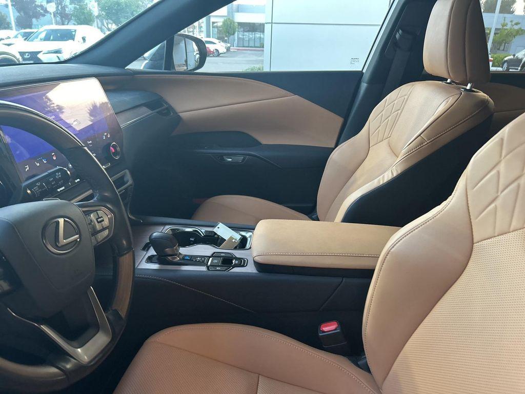 used 2023 Lexus RX 350 car, priced at $47,998
