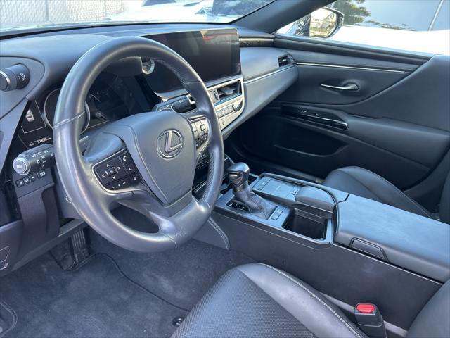 used 2022 Lexus ES 300h car, priced at $41,998