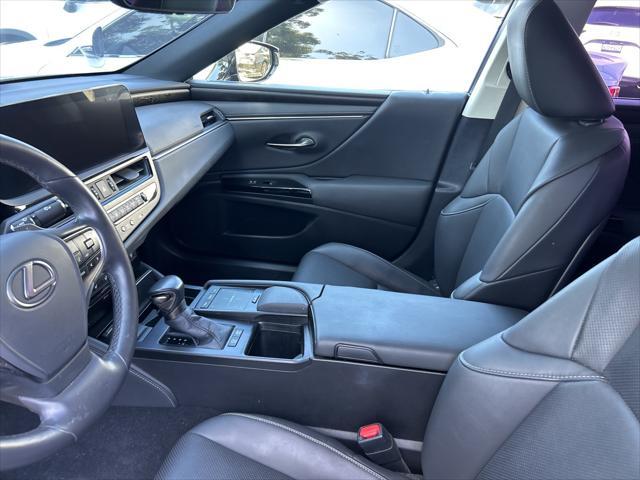 used 2022 Lexus ES 300h car, priced at $41,998