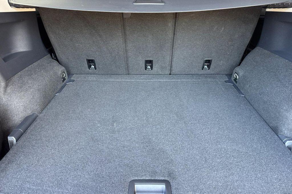 used 2021 Volkswagen Tiguan car, priced at $17,588