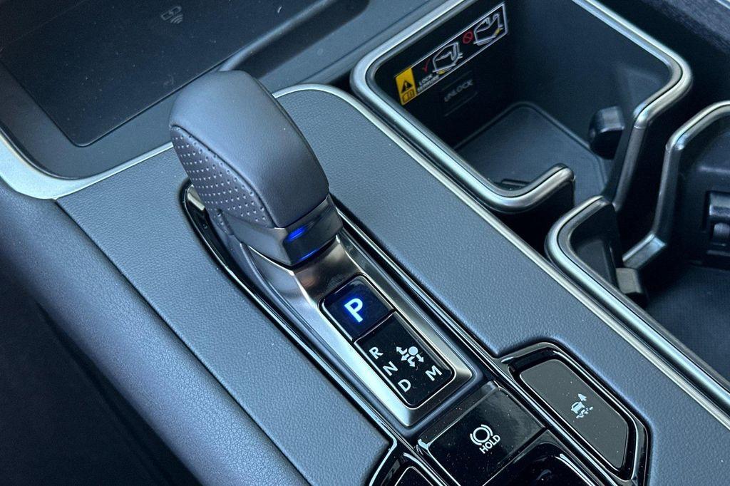 new 2025 Lexus TX 500h car, priced at $76,534