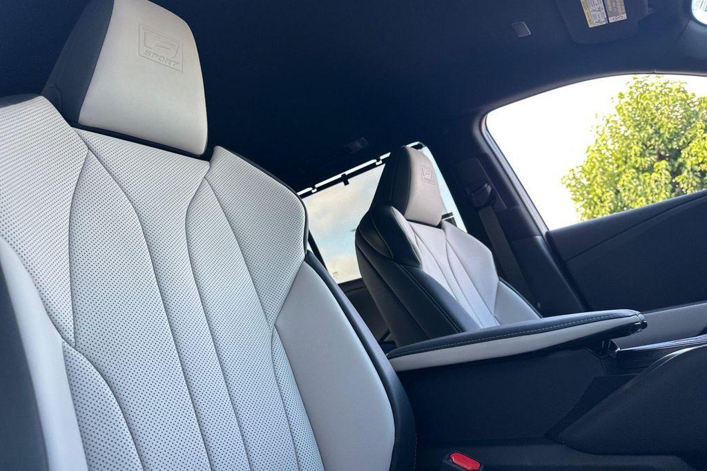 new 2025 Lexus TX 500h car, priced at $76,534