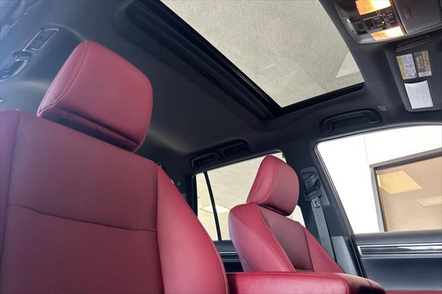 used 2022 Lexus GX 460 car, priced at $53,998