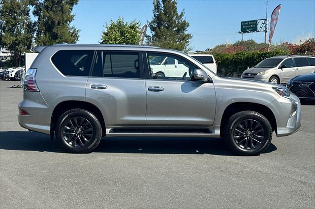 used 2022 Lexus GX 460 car, priced at $53,998