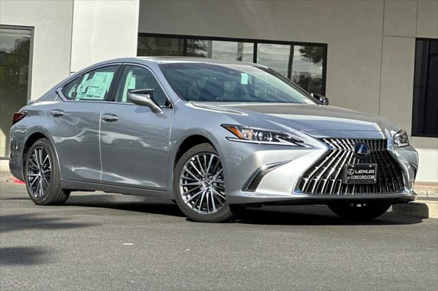 new 2025 Lexus ES 300h car, priced at $51,229