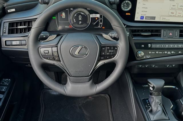 new 2025 Lexus ES 300h car, priced at $51,229