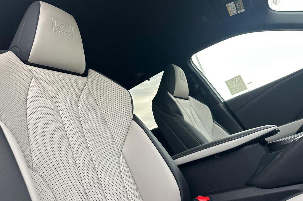 new 2026 Lexus TX 500h car, priced at $76,398