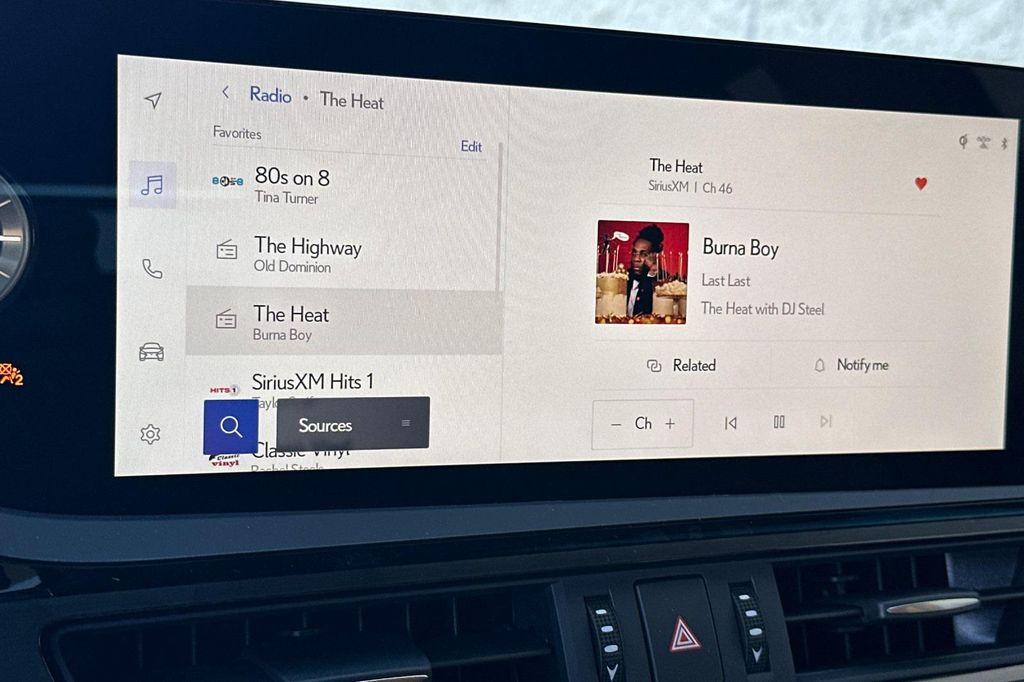 new 2025 Lexus ES 300h car, priced at $57,229