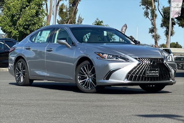 new 2025 Lexus ES 300h car, priced at $50,899