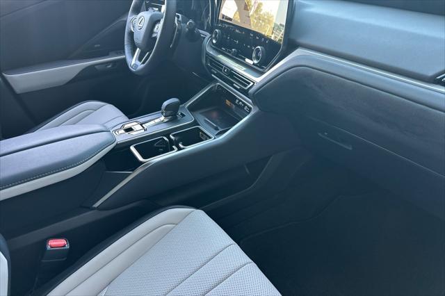 new 2025 Lexus TX 500h car, priced at $76,435