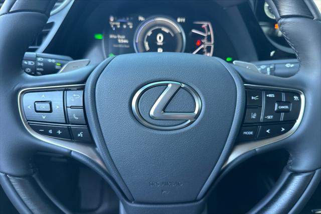 new 2025 Lexus ES 300h car, priced at $56,609