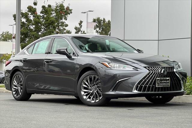 new 2025 Lexus ES 350 car, priced at $54,924