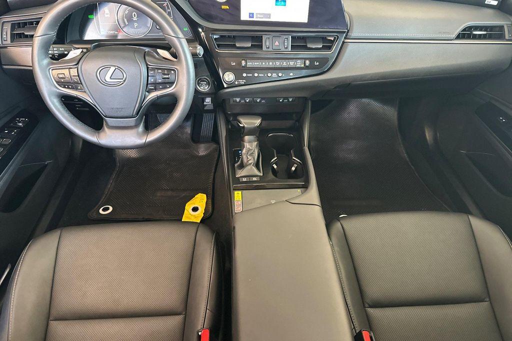 used 2025 Lexus ES 300h car, priced at $42,388