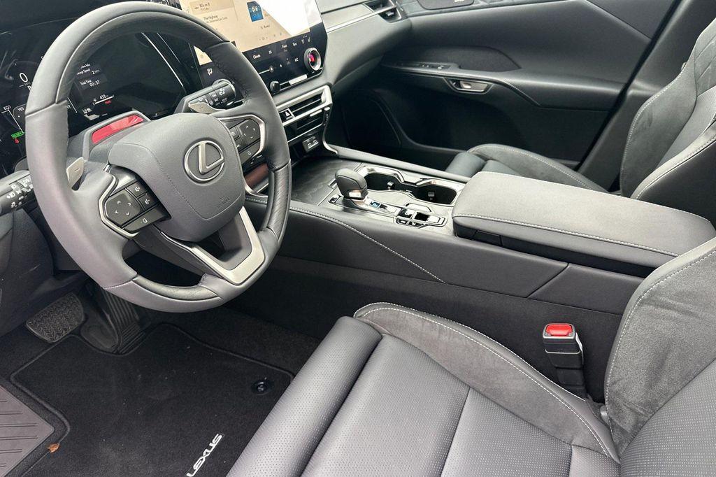 new 2025 Lexus RX 350 car, priced at $69,500