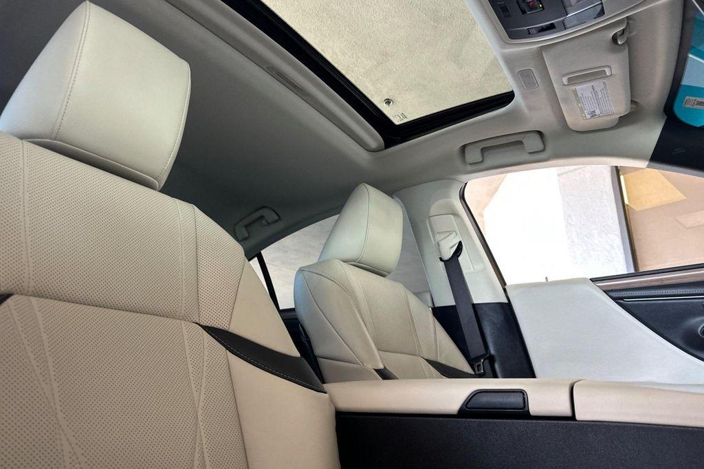 used 2025 Lexus ES 300h car, priced at $49,588